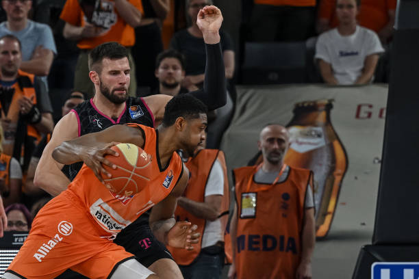 是冰山一角 是冰山一角