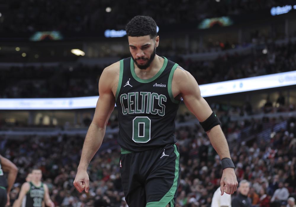 他不仅个人 他不仅个人