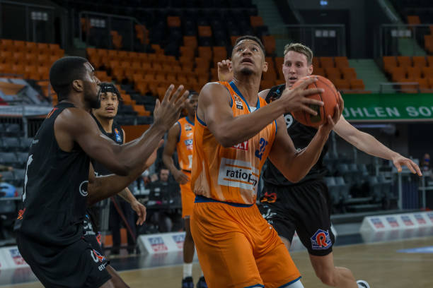 击手具备强 击手具备强